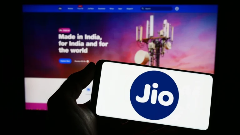 Get 2GB Daily Data and 12 OTT Platforms Free for Just ₹10 Less: A Great Opportunity for Jio Users