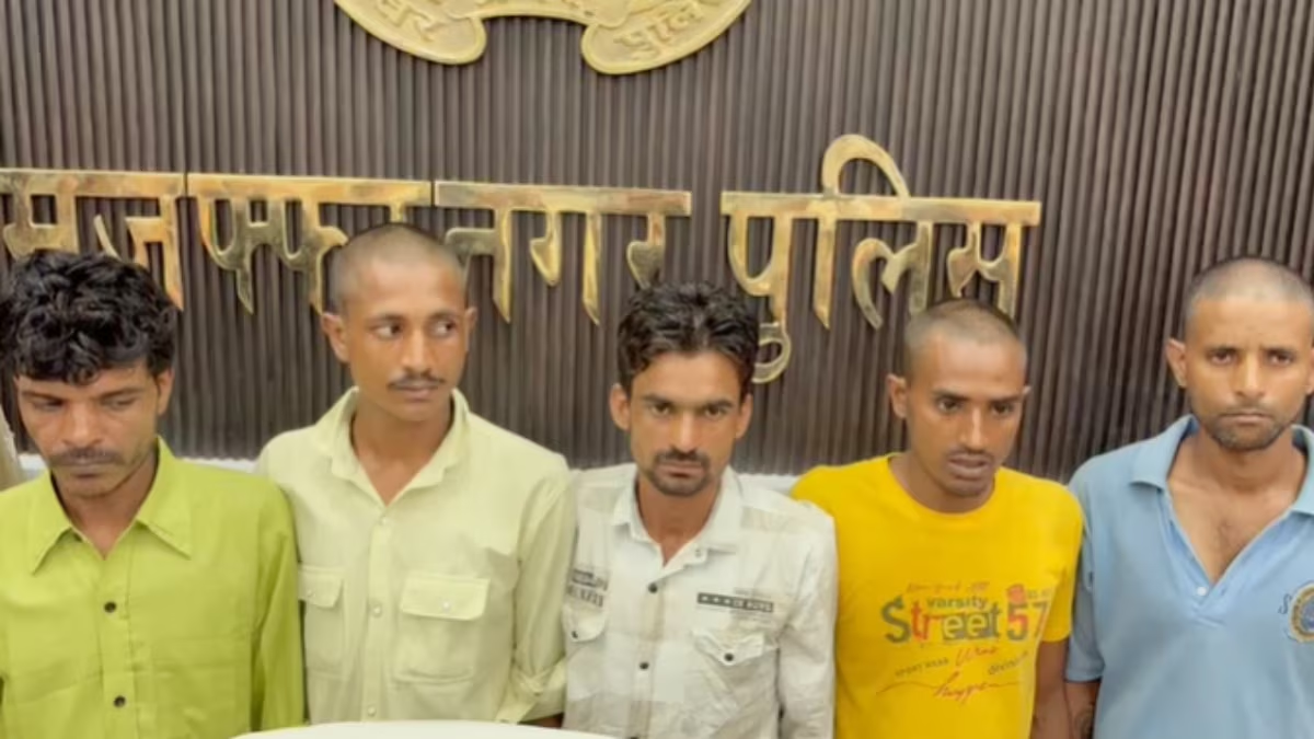 Uttar Pradesh: 5 Men Arrested for Posing as Devotees and Robbing Pilgrims During Kanwar Yatra